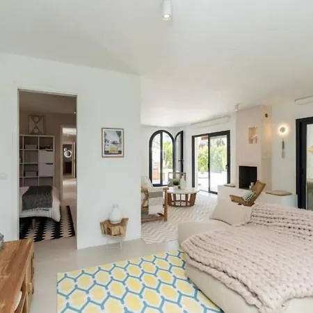 Encantadora Recién Reformada A 3min De Playa Holiday home Marbella